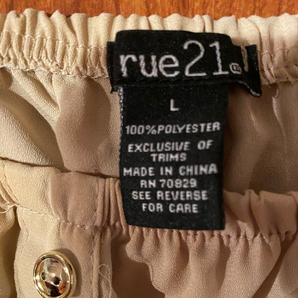 Cream colored dress from Rue21 - Picture 2 of 2